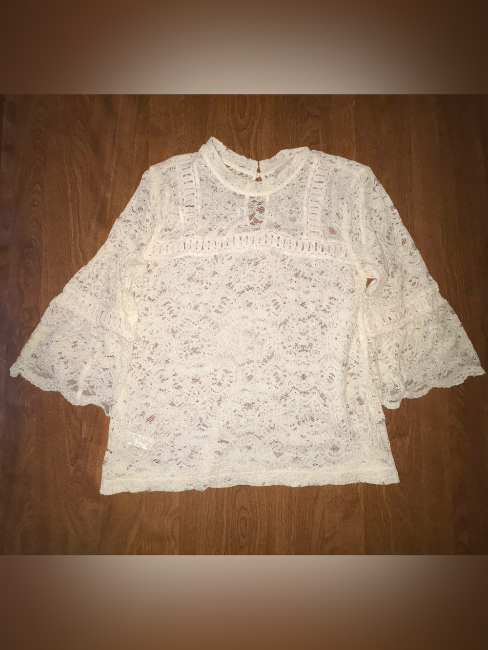 LOFT Women’s Lace Bell Sleeve Top